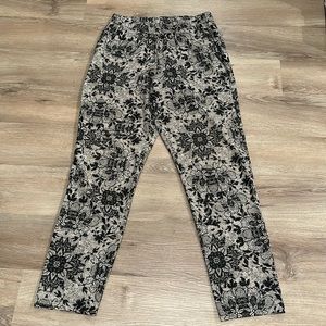 Lace Floral Print Skinny Leg Dress Pant